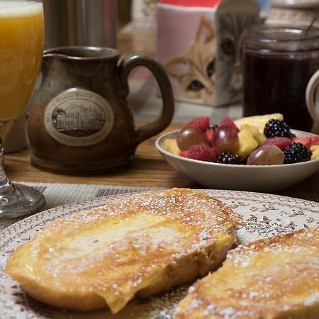 Munro House Bed And Breakfast Jonesville Εξωτερικό φωτογραφία