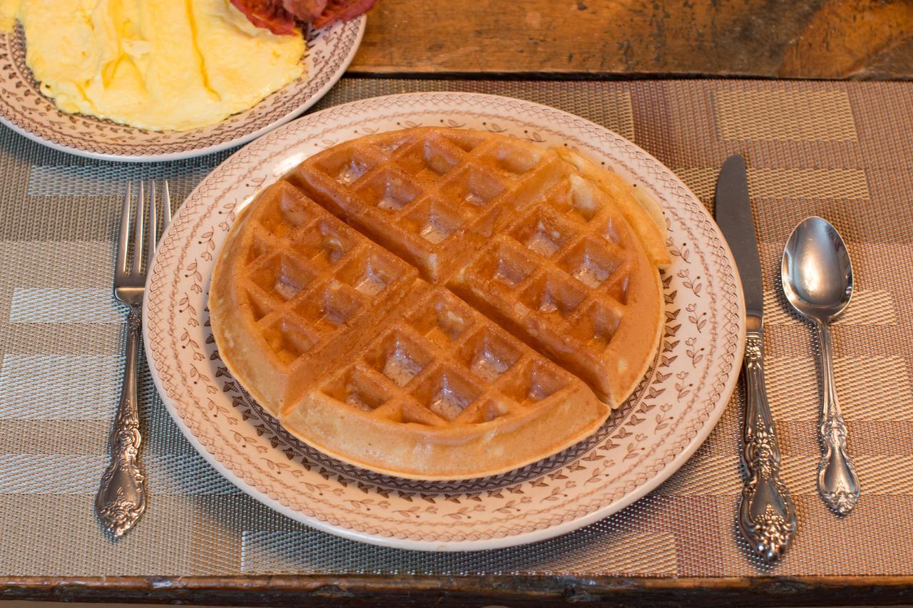 Munro House Bed And Breakfast Jonesville Εξωτερικό φωτογραφία
